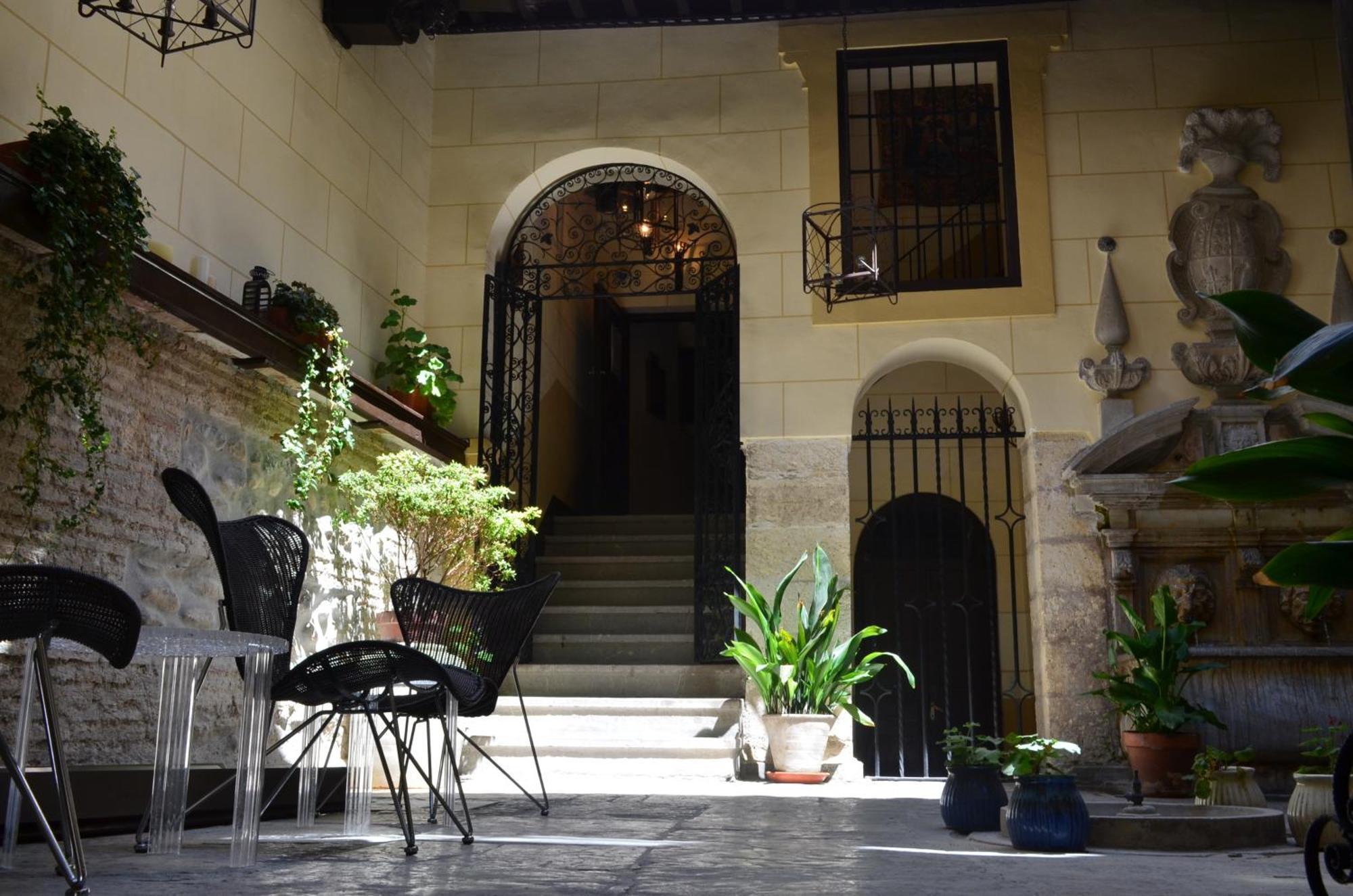 Palacio De Mariana Pineda Granada Ngoại thất bức ảnh