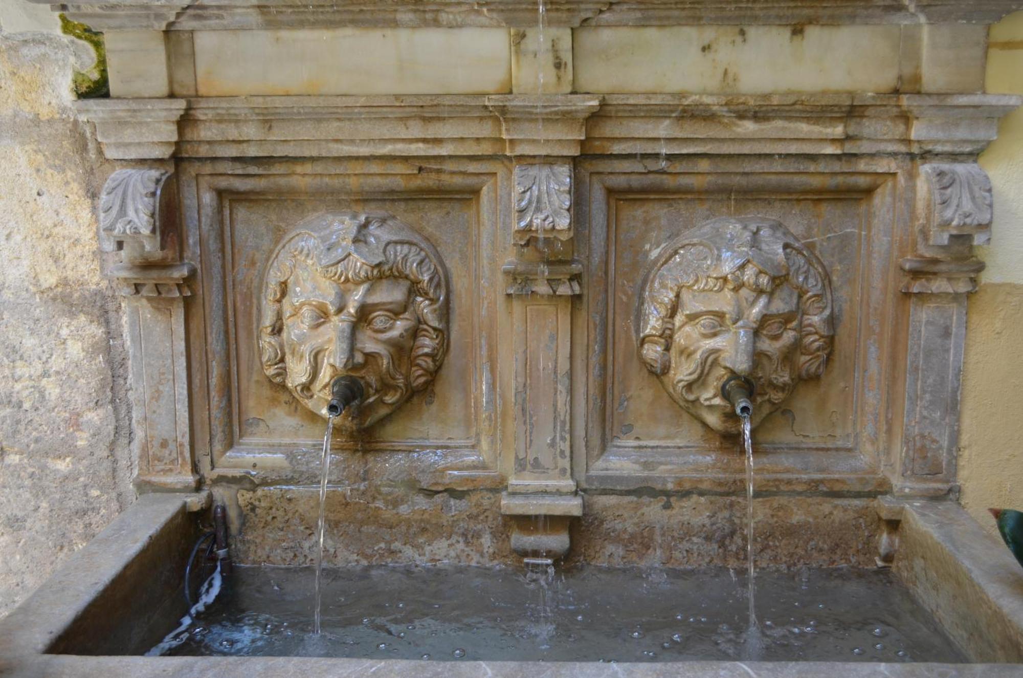 Palacio De Mariana Pineda Granada Ngoại thất bức ảnh