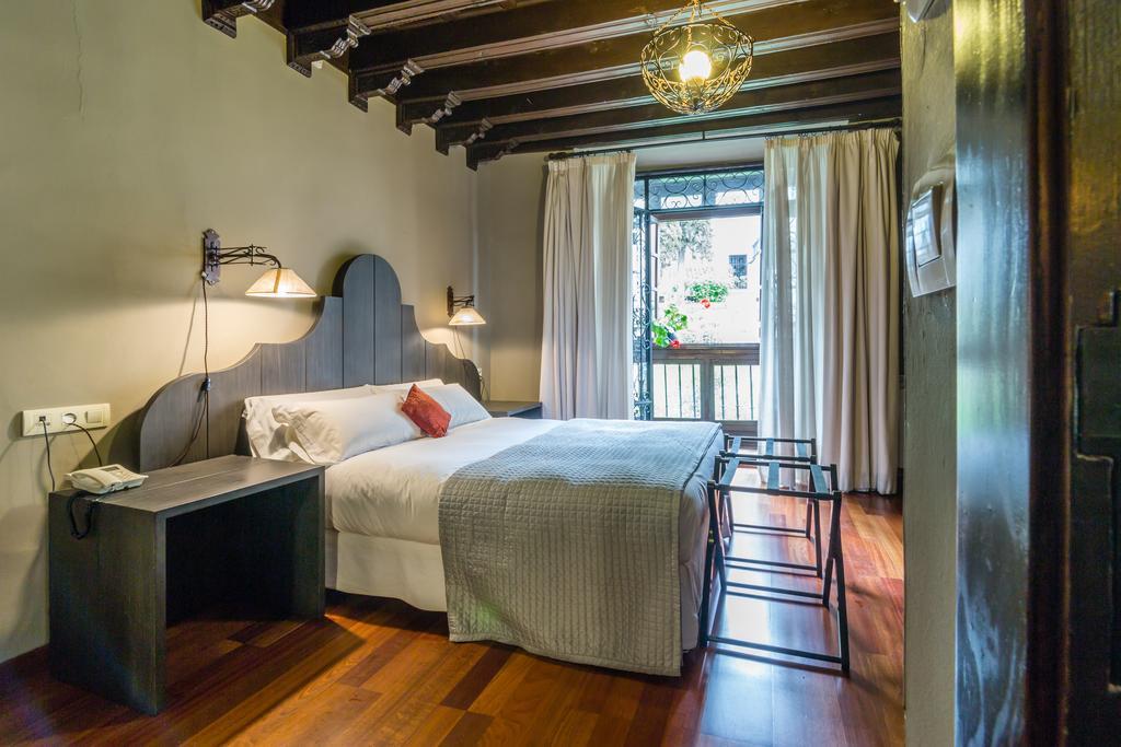 Palacio De Mariana Pineda Granada Phòng bức ảnh