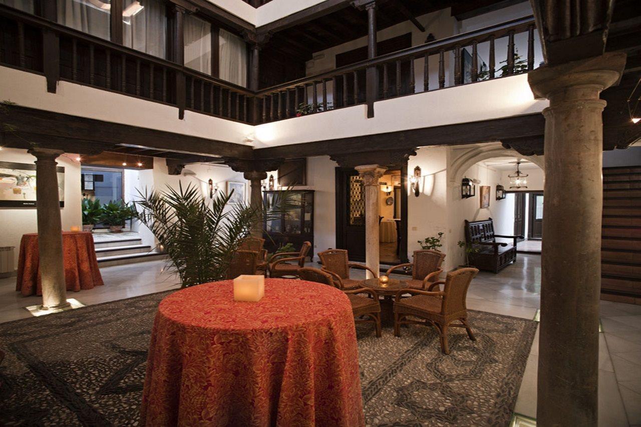 Palacio De Mariana Pineda Granada Ngoại thất bức ảnh
